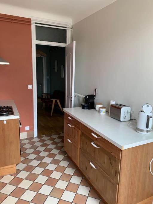 Appart 90M2 Lumineux, Centre, Vue Eglise Penchee Caen Dış mekan fotoğraf
